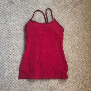 SUPER FUN LULULEMON TANK WITH BUILT IN BRA